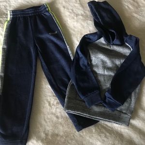 Boys  5/6 matching outfit